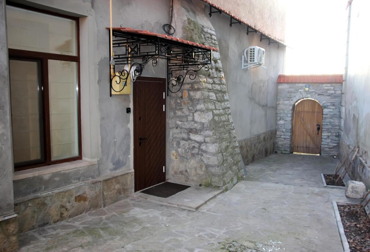 Historical Old City Apartament, Старе Місто , 2 Спальні, Балкон-Тераса, 85 Кв М Kamieniec Podolski Zewnętrze zdjęcie