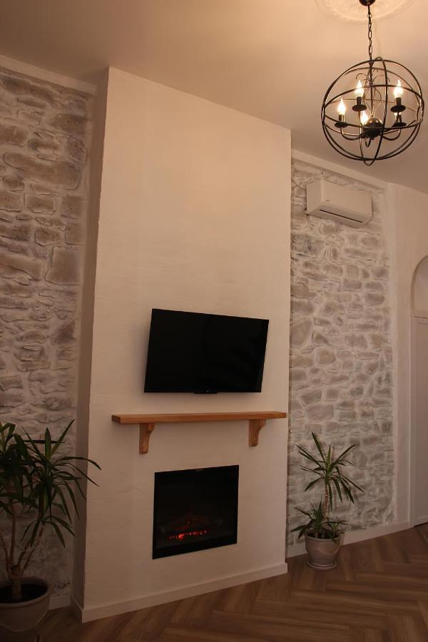 Historical Old City Apartament, Старе Місто , 2 Спальні, Балкон-Тераса, 85 Кв М Kamieniec Podolski Pokój zdjęcie